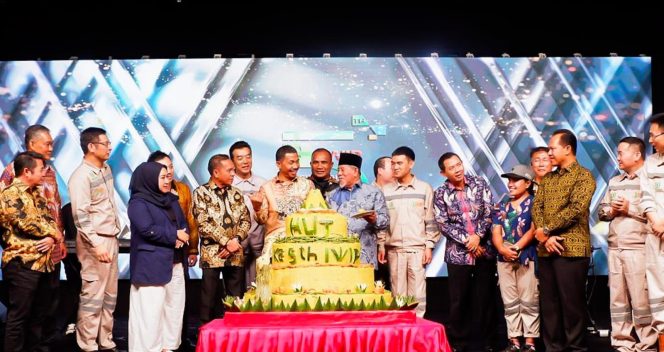 
					Kakanwil M. Adnan  saat menghadiri peringatan Hari Ulang Tahun (HUT) PT. IWIP yang ke 5 (dok. istimewa)