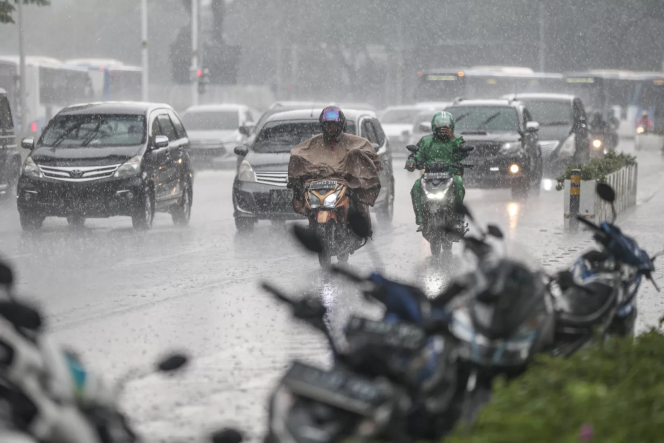 
 Atasi polusi Jakarta BMKG lakukan modifikasi cuaca