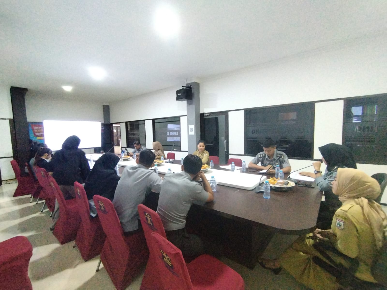 Rapat Finalisasi Hasil Pemantauan dan Evaluasi Desa/Kelurahan Sadar Hukum di Sulawesi Barat (dok. Istimewa)
