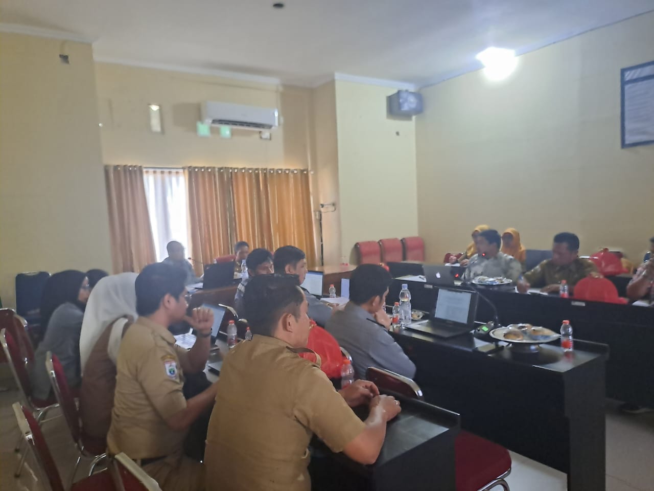Kanwil Kemenkumham Sulawesi Barat rapat pengharmonisasian Ranperbud (dok. Istimewa)