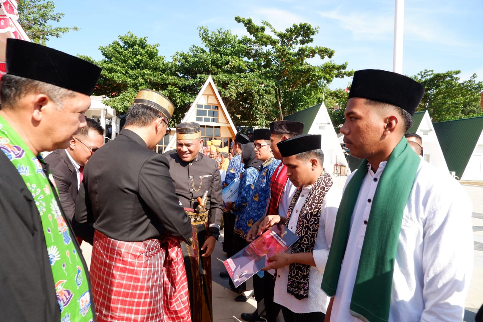 Kanwil Kemenkumham Sulawesi Barat serahkan Remisi Umum kepada ratusan Napi di HUT ke-78 RI (dok. istimewa)