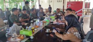 Kemenkumham Sulbar ikuti rapat pemantapan dan evaluasi Penyelenggraan Kegiatan Hari Kemerdekaan RI ke-78 Tahun 2023 (dok. Istimewa)