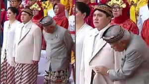 Keusilan Menteri PUPR Basuki Hadimuljono Saat Upacara