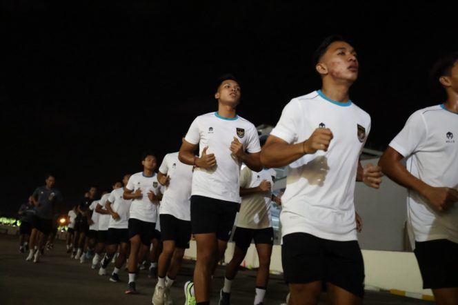 
					Timnas Indonesia U-23 saat berlatih di Thailand (dok. pssi.org)