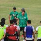 Pelatih Bima Sakti bersama skuat Timnas U-17 (dok. pssi.org)