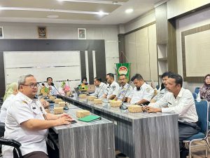 Kanwil Kemenkumham dalam uji publik Ranperda tentang Pajak Daerah (dok. Istimewa)