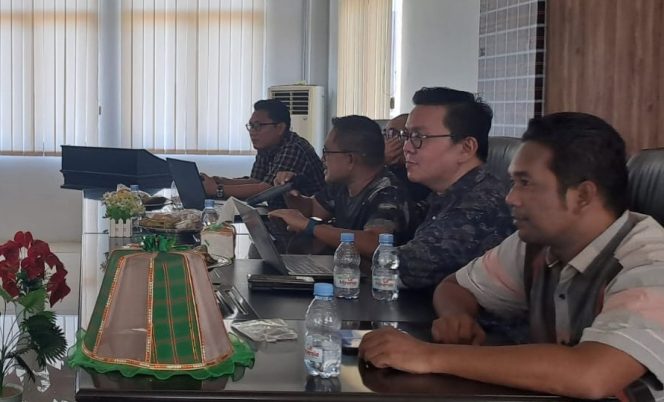 
 Gelar Rapat Pengharmonisasian 2 Raperbup, Kakanwil Sulawesi Barat: Ini Sejalan dengan Tugas dan Fungsi Kemenkumham!