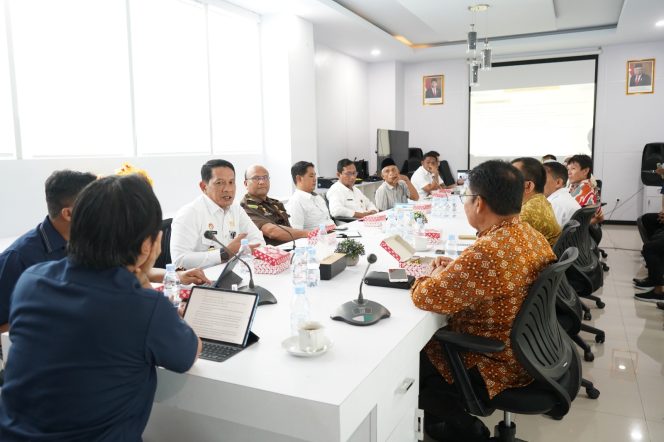 
					Kanwil Kemenkumham Malut Hadiri  Rapat Tim Asistensi Daerah pembahasan penyelesaian Aset Bekas Milik Asing / Tionghoa ( ABMA/T) di Kabupaten Halmahera Selatan 