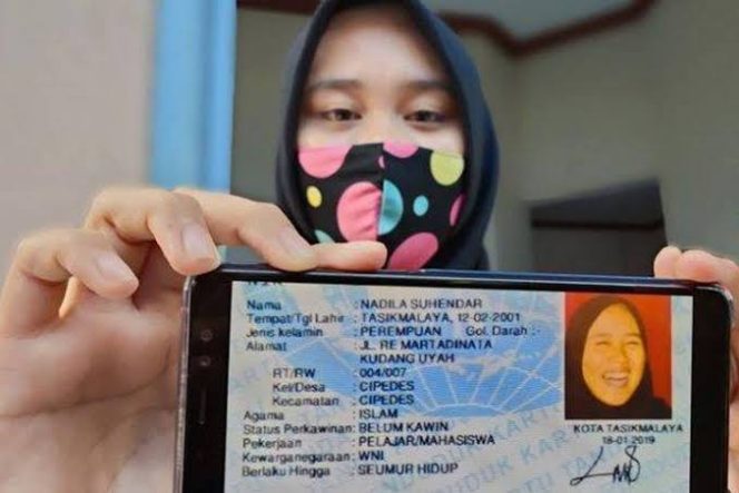 
					Surabaya Menjadi Kota Pertama yang Menerapkan KTP Digital, Begini Cara Daftarnya