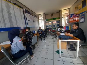 Tim Monitoring kanwil Kemenkumham Sulawesi Barat saat lakukan pendampingan (dok. istimewa)