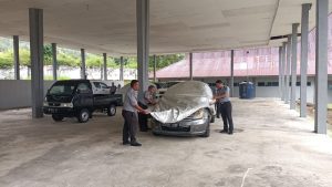 Rupbasan Ternate saat melakukan opname fisik benda titipan (dok. istimewa)