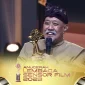 Indro Warkop Dapat Penghargaan Lifetime Achievement di Lembaga Sensor Film