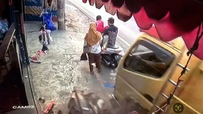
 kecelakaan maut di Sukabumi (pantauan CCTV)