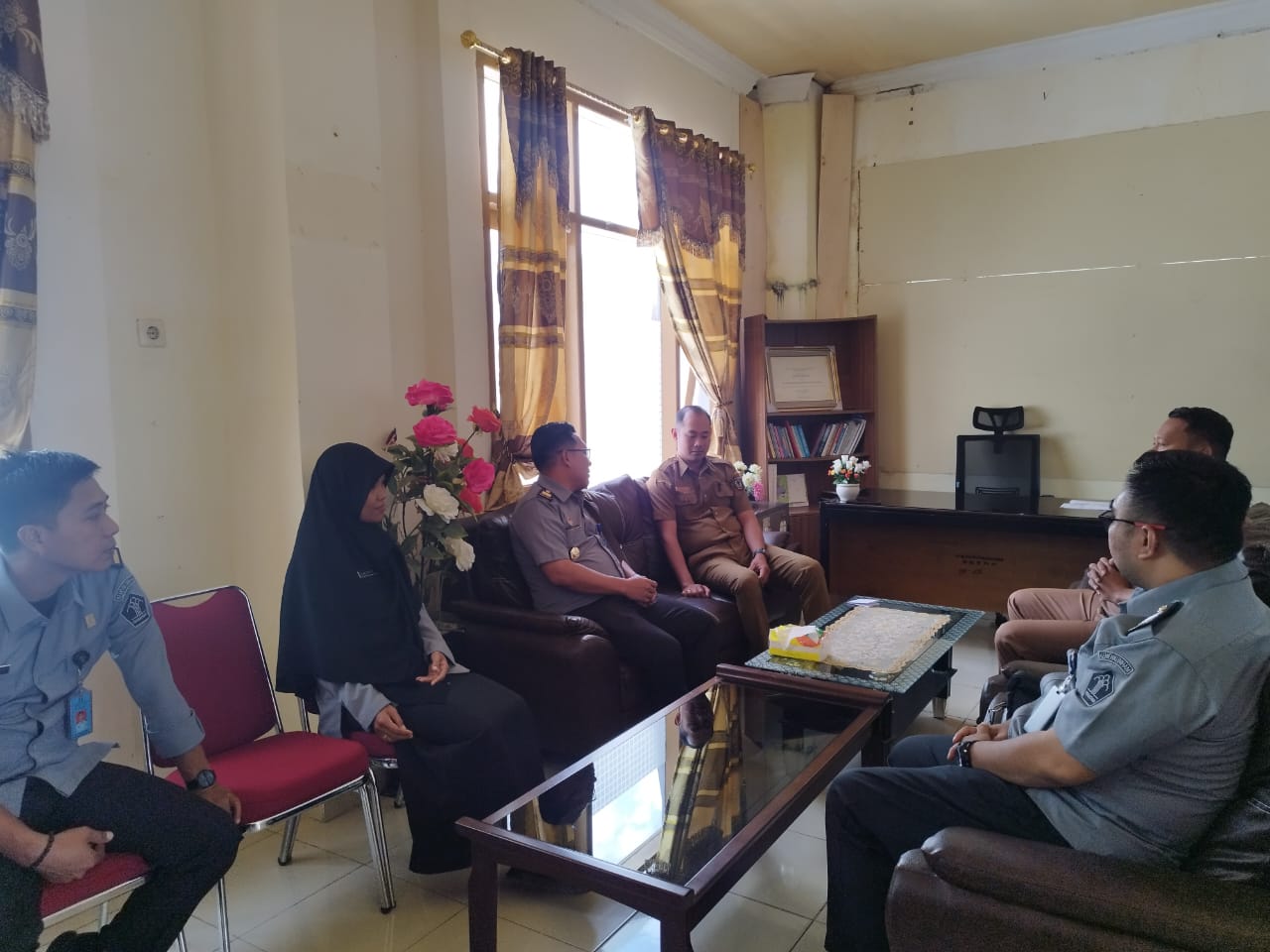 Kanwil Kemenkumham Sulawesi Barat fasilitasi rapat harmnisasi kabupaten Mamasa (dok. istimewa)