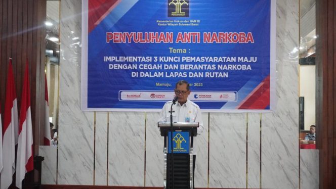 
 Penyuluhan Anti Narkoba bertemakan Implementasi Tiga Kunci Pemasyarakatan dengan Cegah dan Berantas Narkoba di Dalam Lapas dan Rutan Kanwil Kemenkumham Sulawesi Barat (dok. istimewa)
