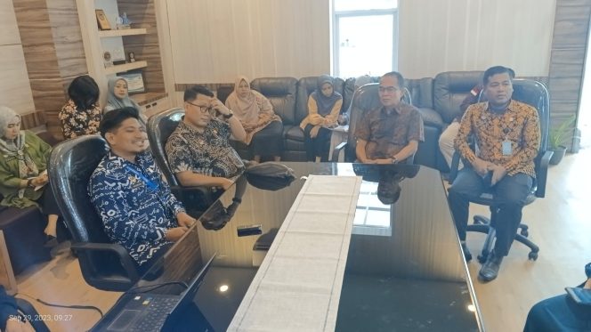 
					Kemenkumham Sulawesi Barat lakukan studi tiru SIpamase (dok. istimewa)